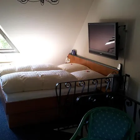 Otel Altes Zollhaus Am Klinikum