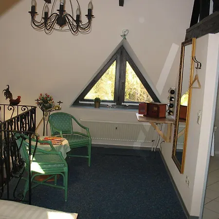 Altes Zollhaus Am Klinikum Otel 3*