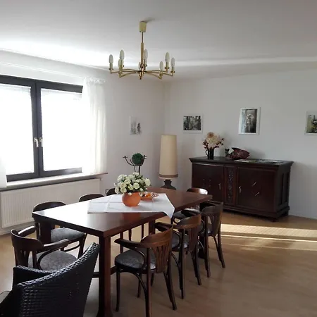 מלון Altes Zollhaus Am Klinikum 3*